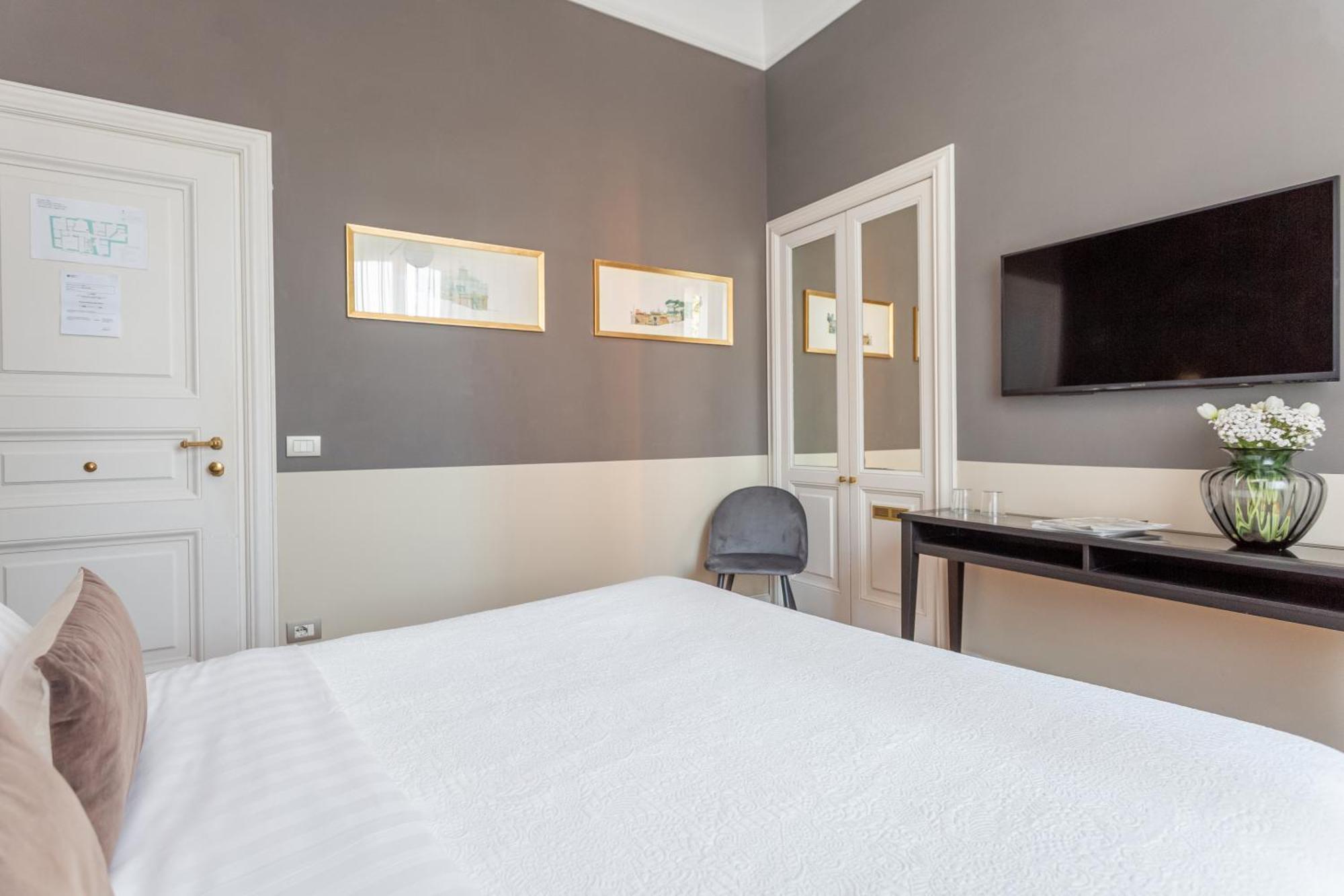 רומא Hotel Parrasio מראה חיצוני תמונה